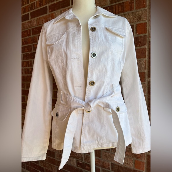 French Cuff - Denim Jakcet - Picture 3 of 6